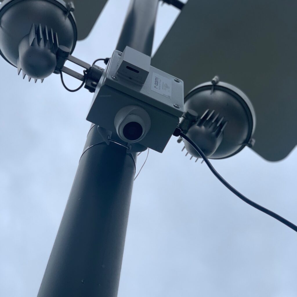 r-com technicals footfall camera attached to a lamp post